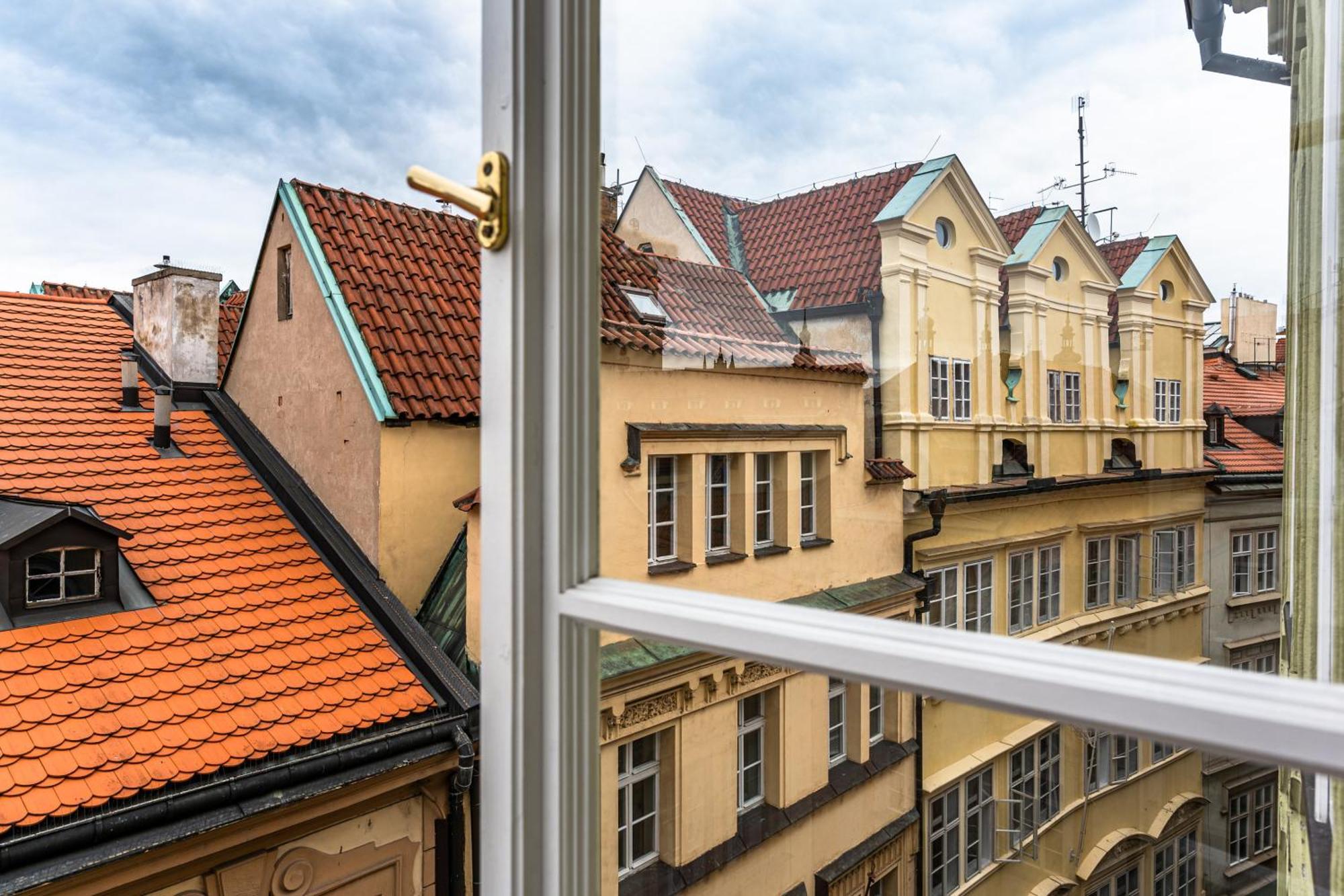 Charles Apartments In Old Town Praha Eksteriør bilde
